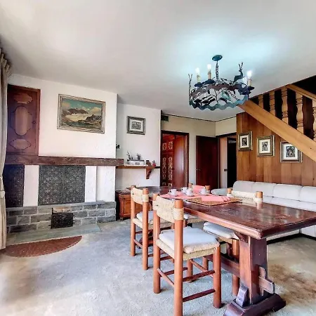 4-bedroom In Bormio, Sondrio * Bormio