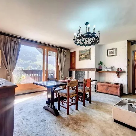4-bedroom In Bormio, Sondrio Dom wakacyjny Bormio