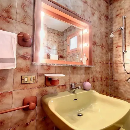 Dom wakacyjny 4-bedroom In Bormio, Sondrio
