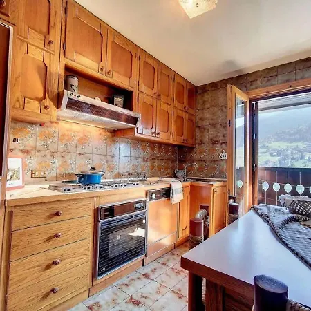 4-bedroom In Bormio, Sondrio * Bormio