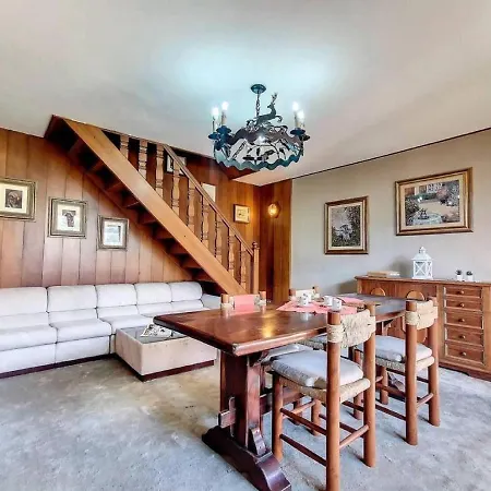 4-bedroom In Bormio, Sondrio