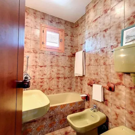 Dom wakacyjny 4-bedroom In Bormio, Sondrio *